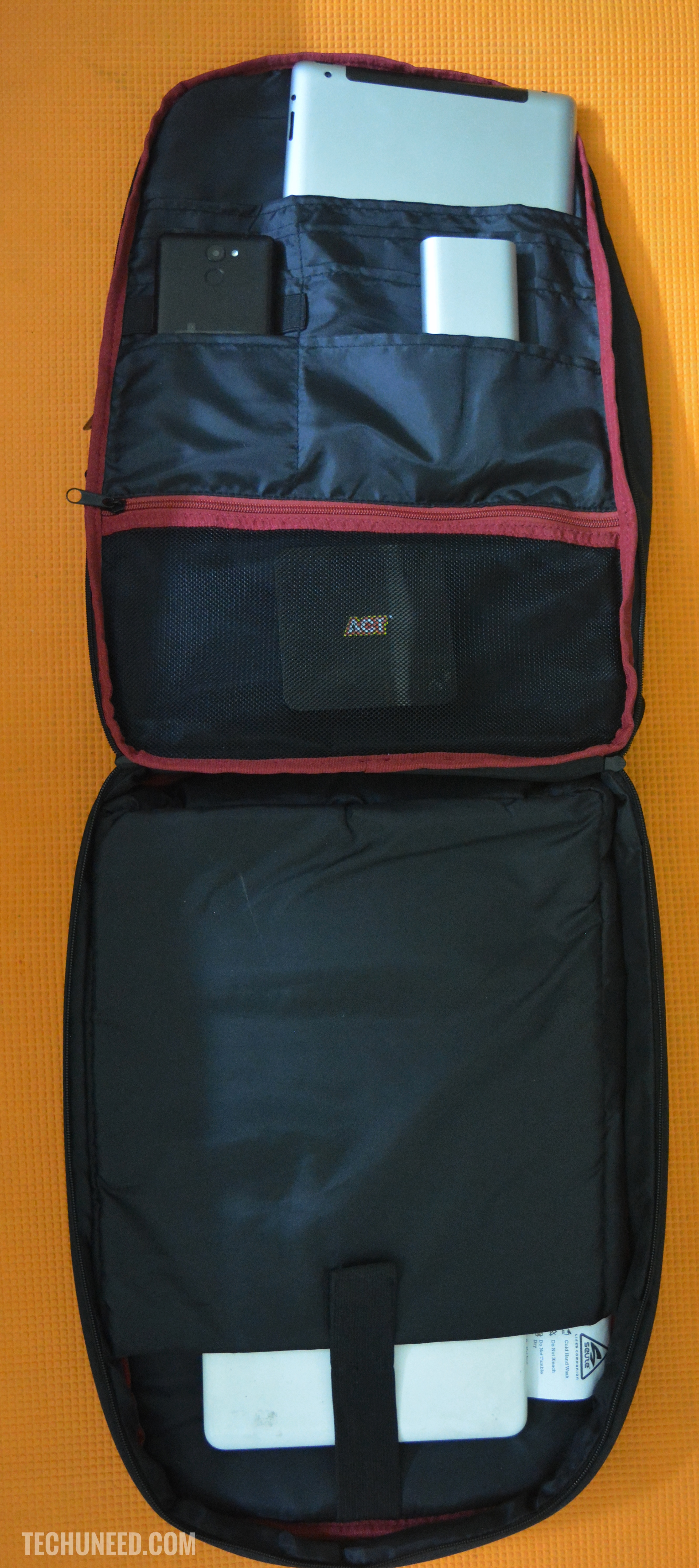 Seute TeckPro Backpack Full Review TechUNeed