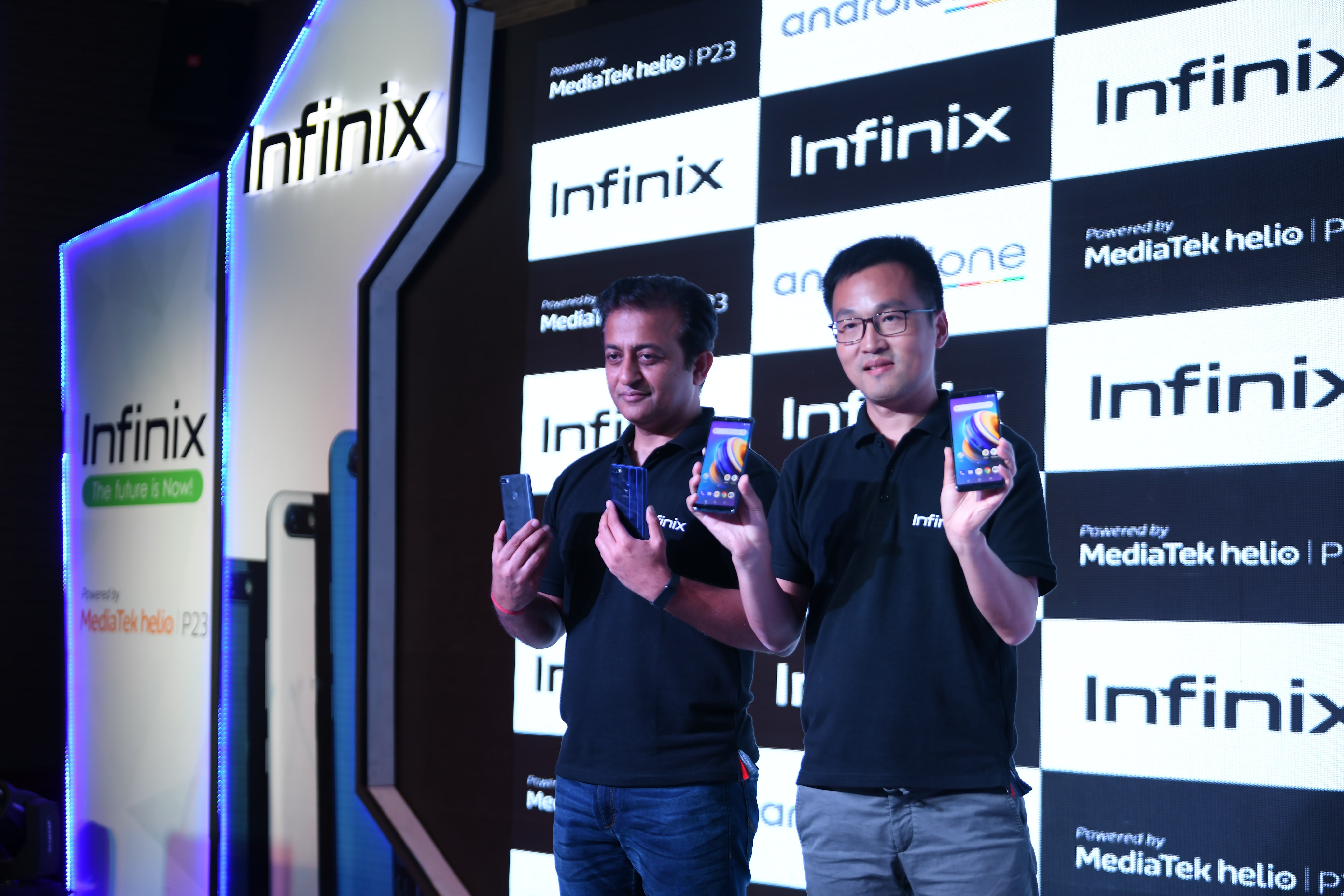Mr. Benjamin Jiang,Managing Director, Infinix Mobile and Mr. Anish Kapoor