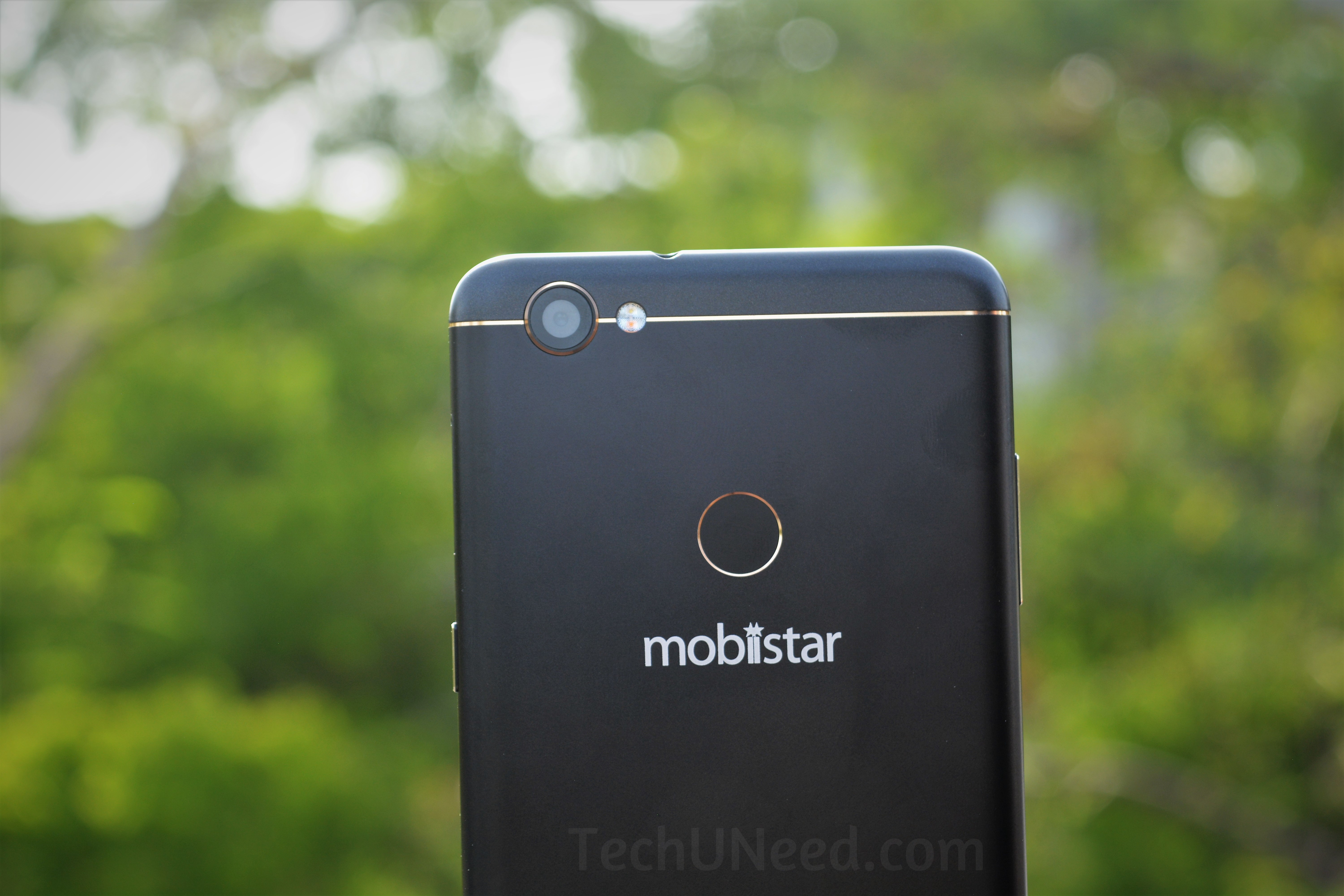 Mobiistar XQ Dual Camera